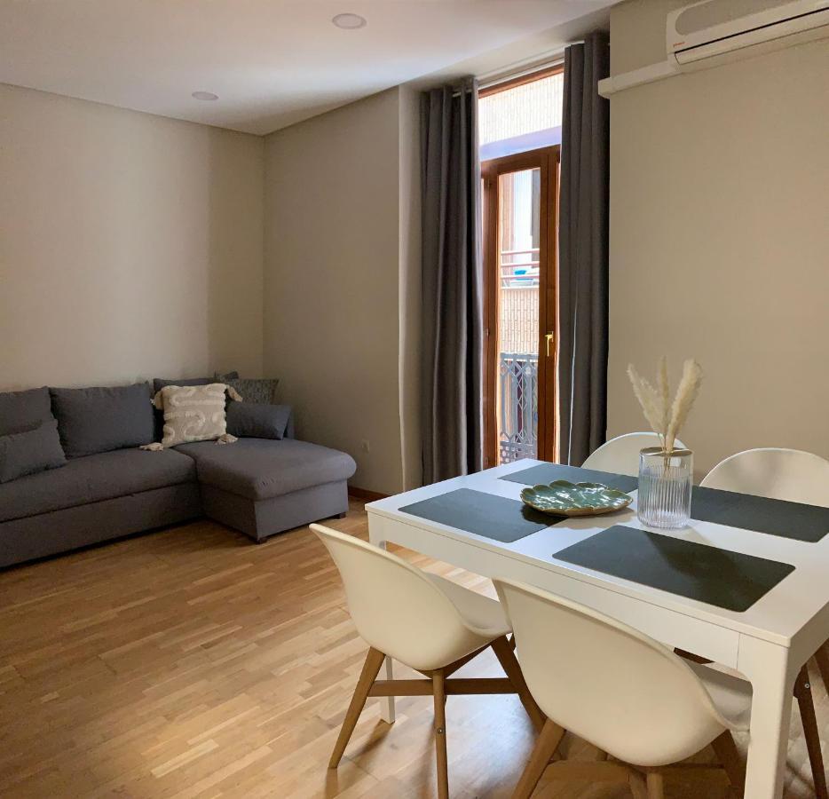 Plaza Ayuntamiento Apartment บาเลนเซีย ภายนอก รูปภาพ