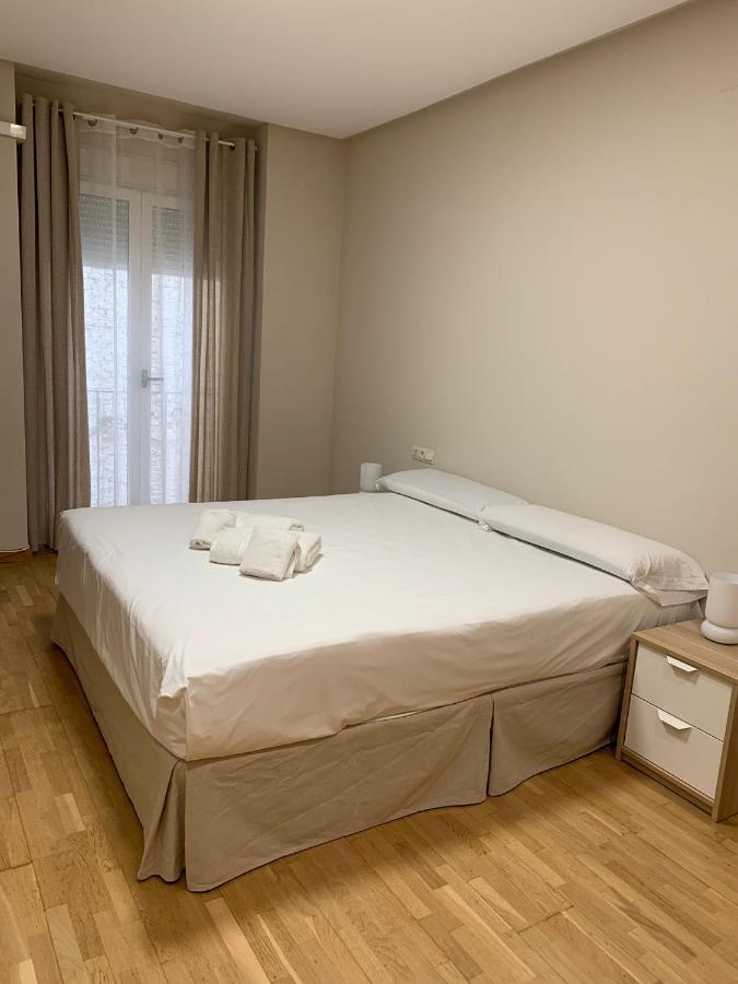 Plaza Ayuntamiento Apartment บาเลนเซีย ภายนอก รูปภาพ